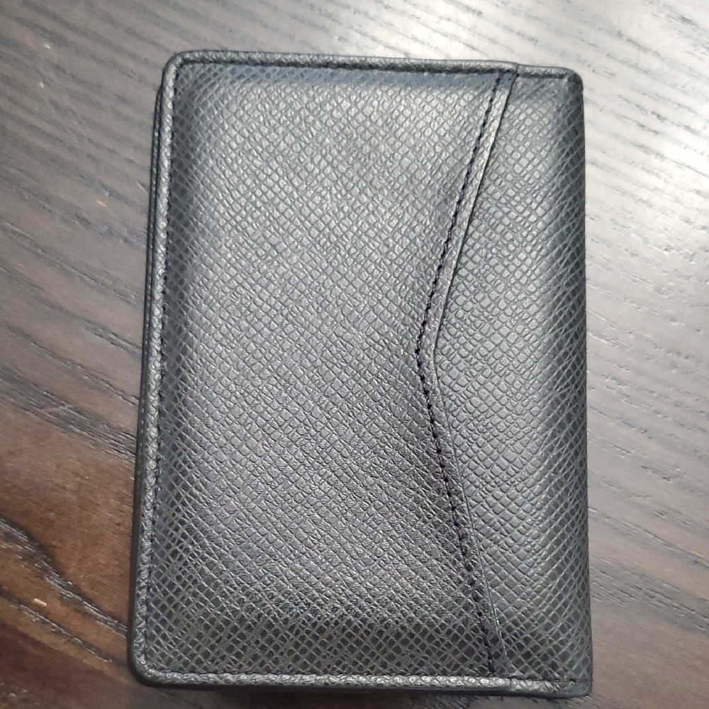 Louis Vuitton Black/Blue Taiga Stripe Card Holder - Picture 3 of 13
